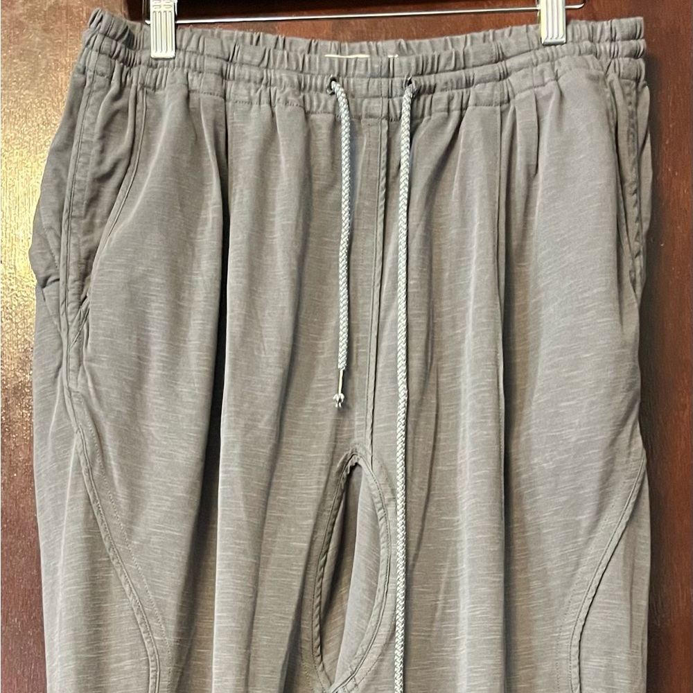 Men's ONS Gray Jogger Pants